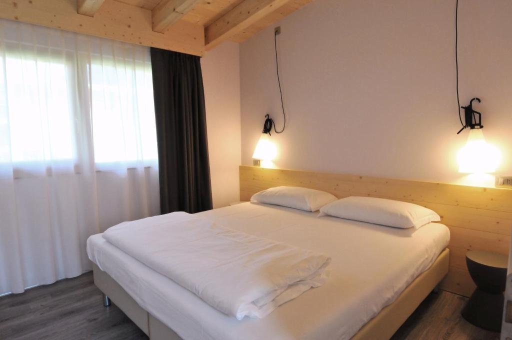 Bungalows Chalets Lago Di Molveno Habitación foto
